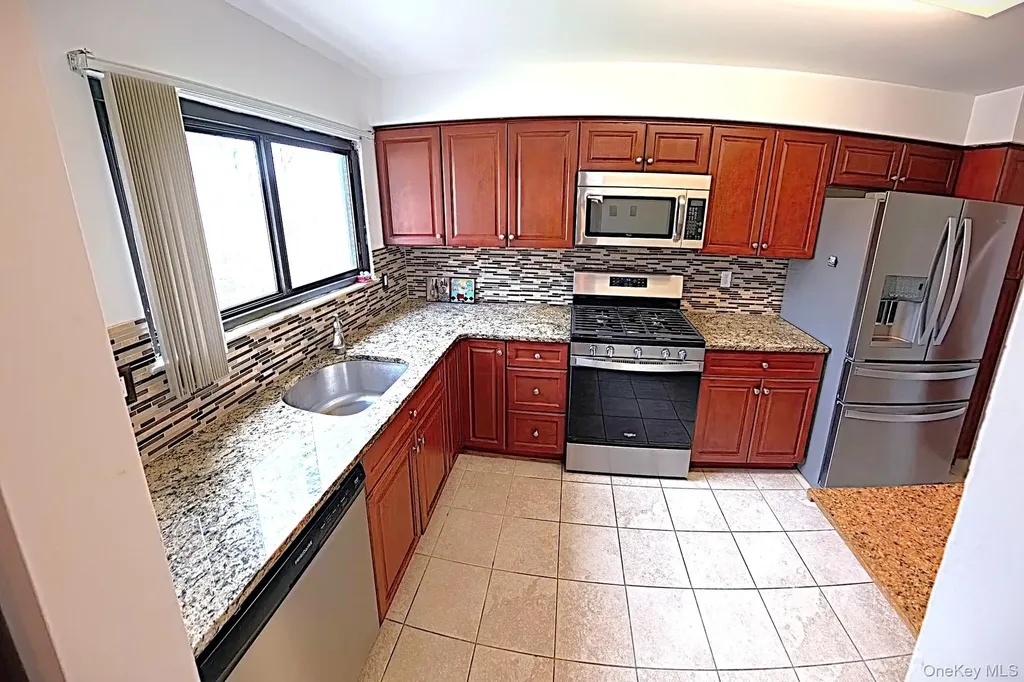 9 E Lawrence Park Drive Piermont NY 10968