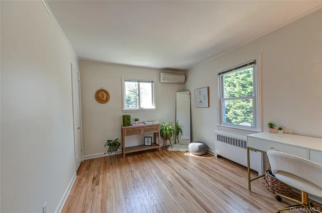 256 4th Avenue Saint James NY 11780