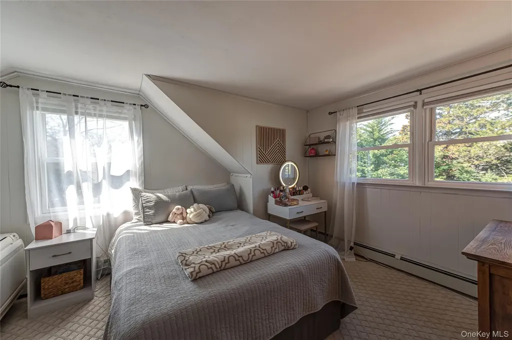 256 4th Avenue Saint James NY 11780