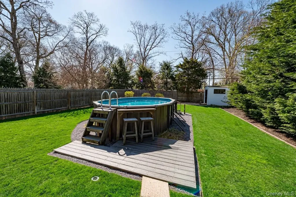 256 4th Avenue Saint James NY 11780