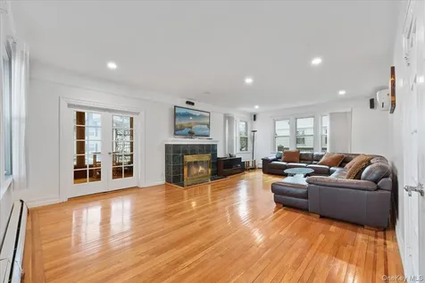 20931 39th Avenue Bayside NY 11361