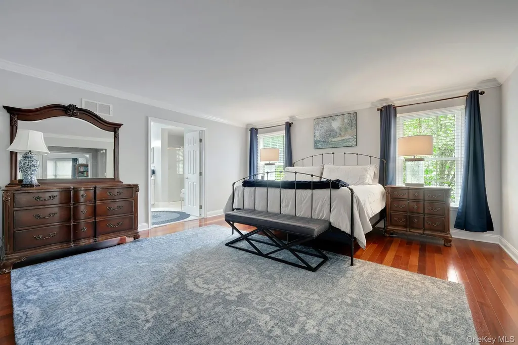 34 Eagle Court White Plains NY 10605
