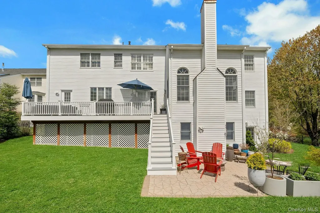 34 Eagle Court White Plains NY 10605