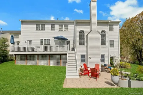 34 Eagle Court White Plains NY 10605
