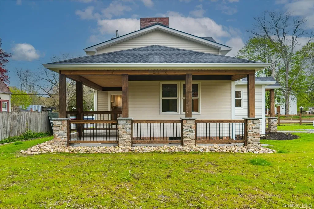 4407 Albany Post Road Hyde Park NY 12538