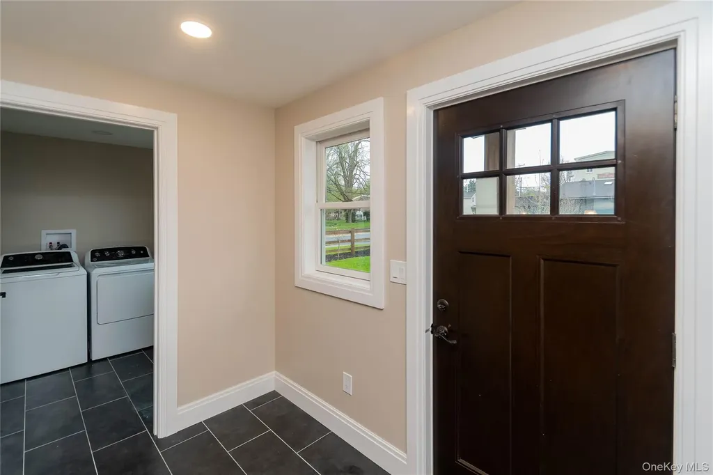 4407 Albany Post Road Hyde Park NY 12538