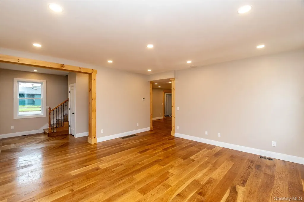 4407 Albany Post Road Hyde Park NY 12538