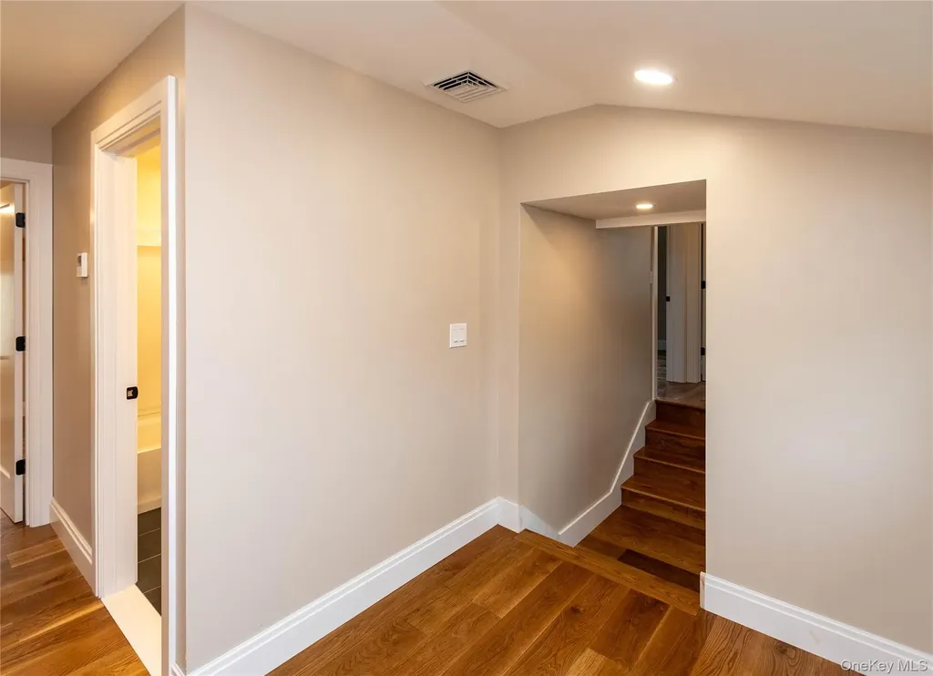 4407 Albany Post Road Hyde Park NY 12538