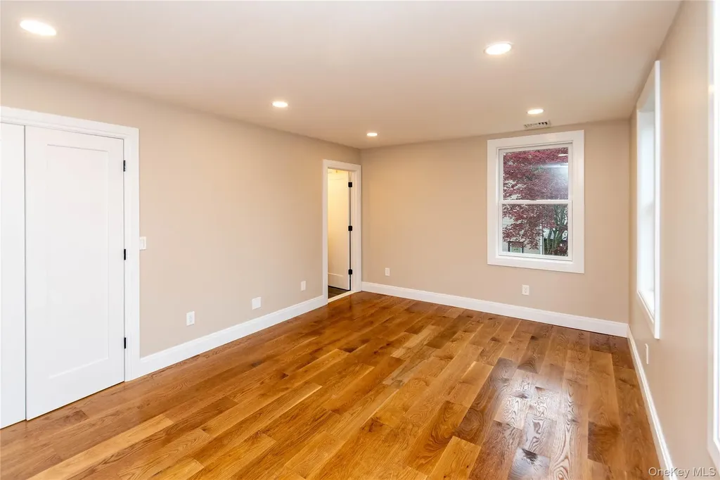 4407 Albany Post Road Hyde Park NY 12538