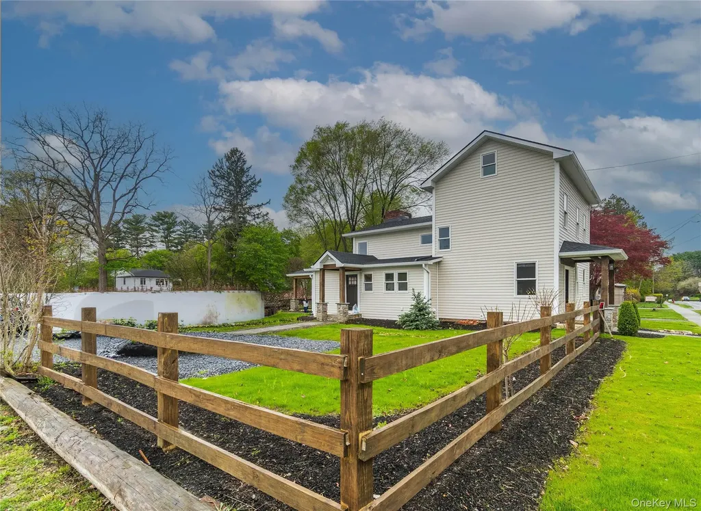 4407 Albany Post Road Hyde Park NY 12538