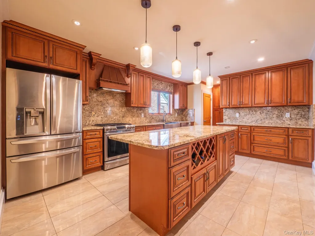 7520 180th Street Fresh Meadows NY 11366