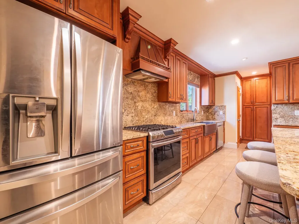 7520 180th Street Fresh Meadows NY 11366