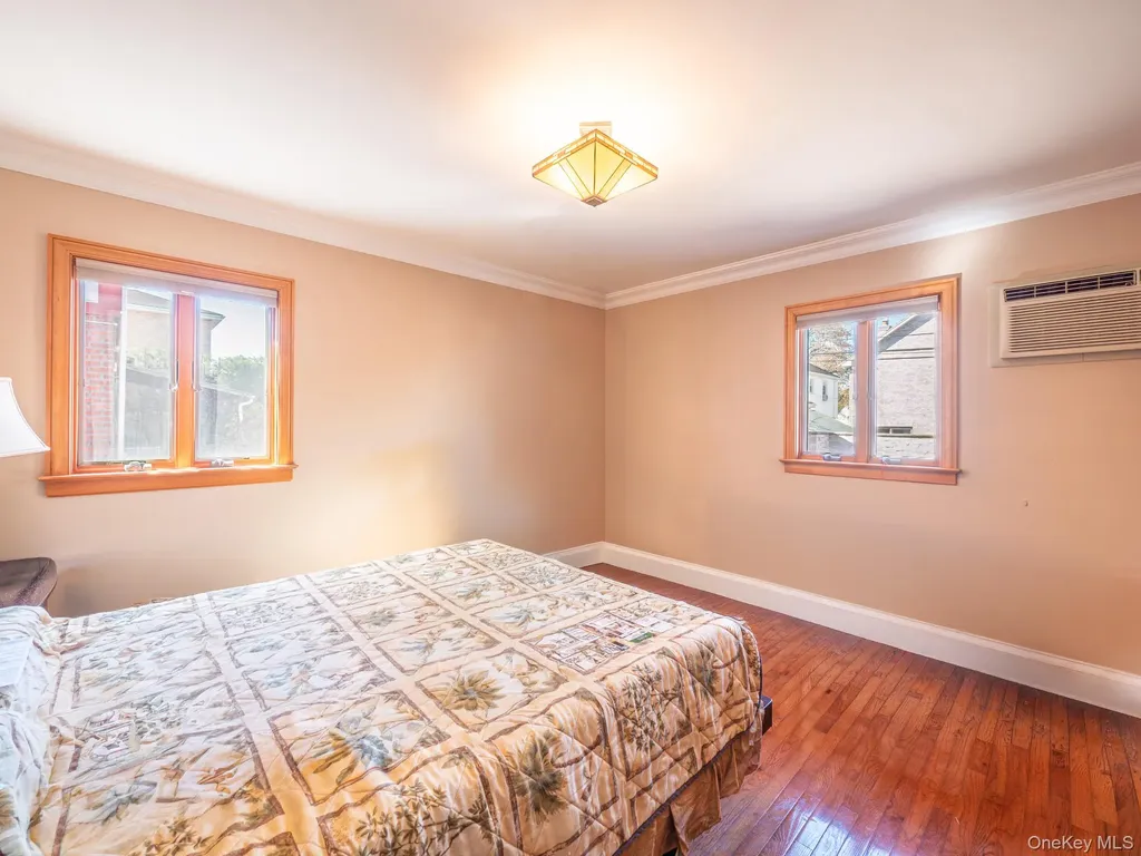 7520 180th Street Fresh Meadows NY 11366