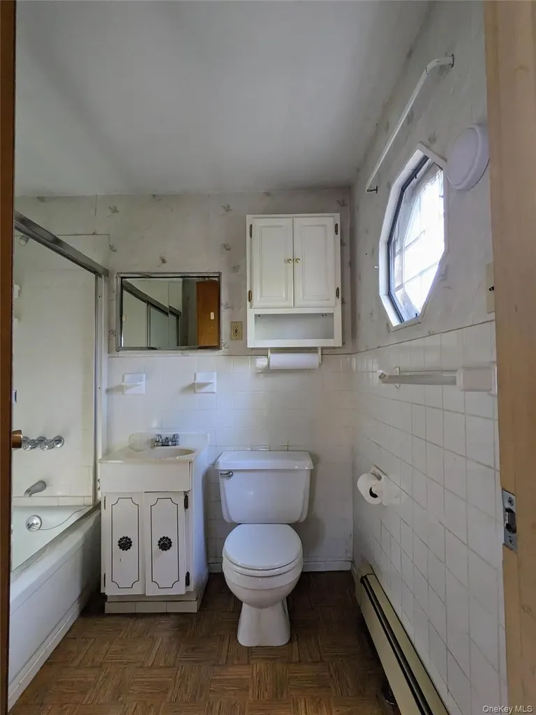 33 E Tusten Place Smallwood NY 12778