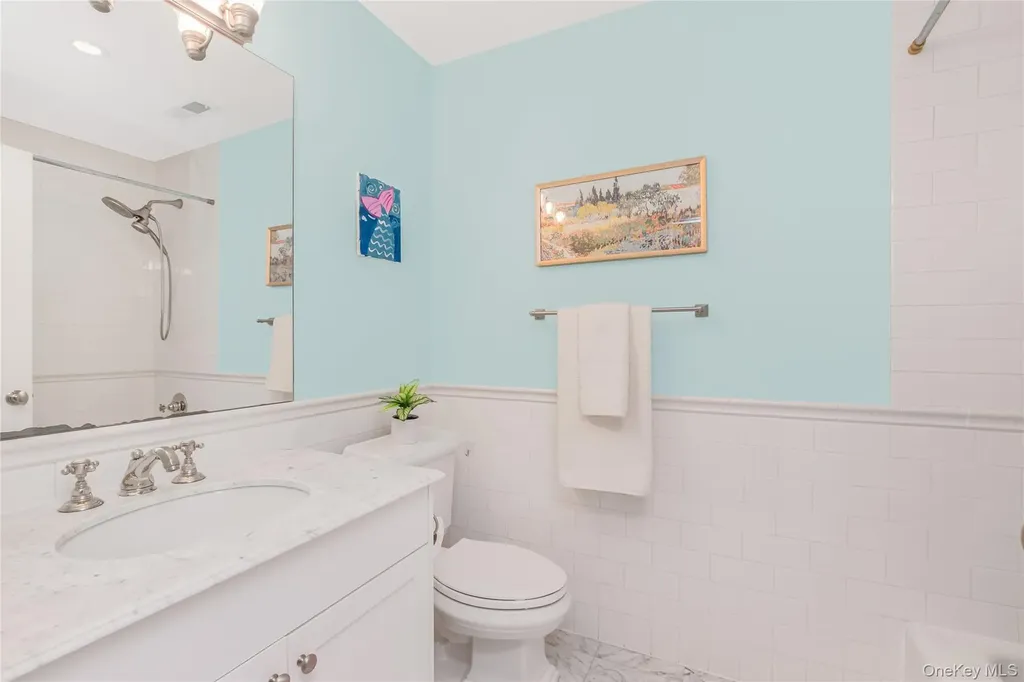 80 Old Boston Post Road New Rochelle NY 10801