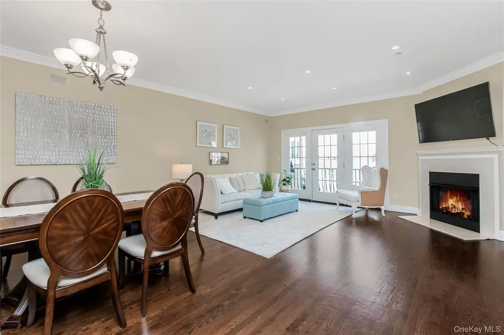 80 Old Boston Post Road New Rochelle NY 10801