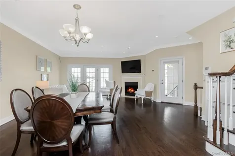 80 Old Boston Post Road New Rochelle NY 10801