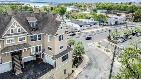 80 Old Boston Post Road New Rochelle NY 10801
