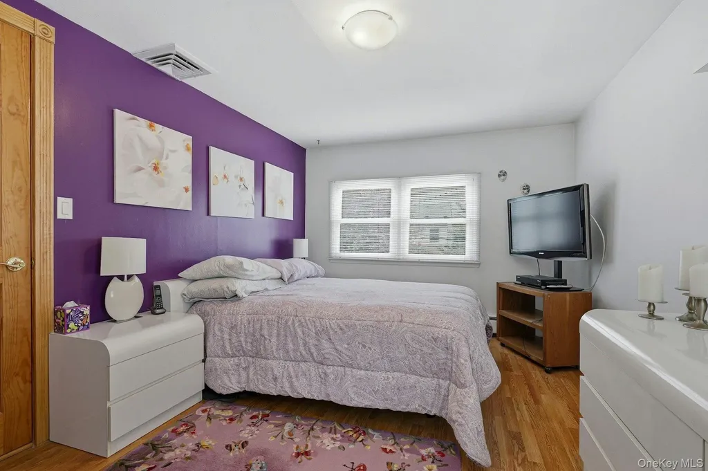 124 Saddle Lane Levittown NY 11756