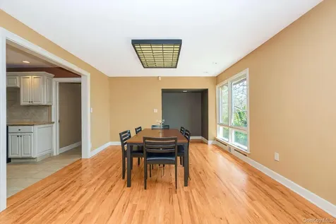18 Emerson Avenue Staten Island NY 10301