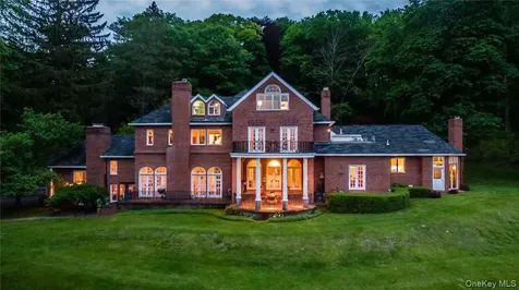 262 Tuxedo Road Tuxedo Park NY 10987