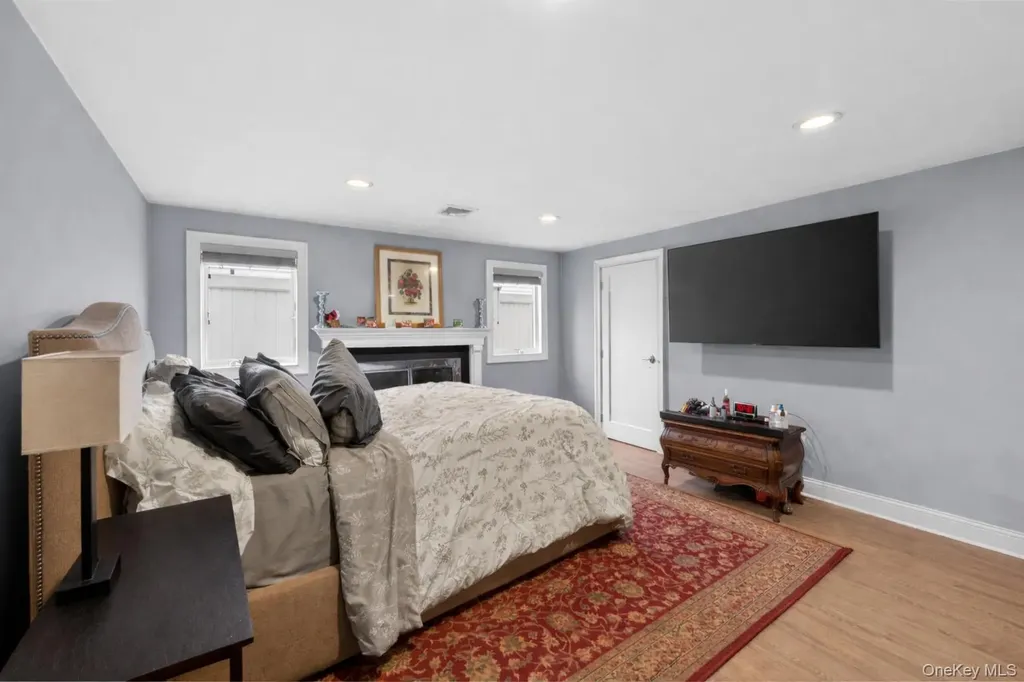 2794 Covered Bridge Road Merrick NY 11566