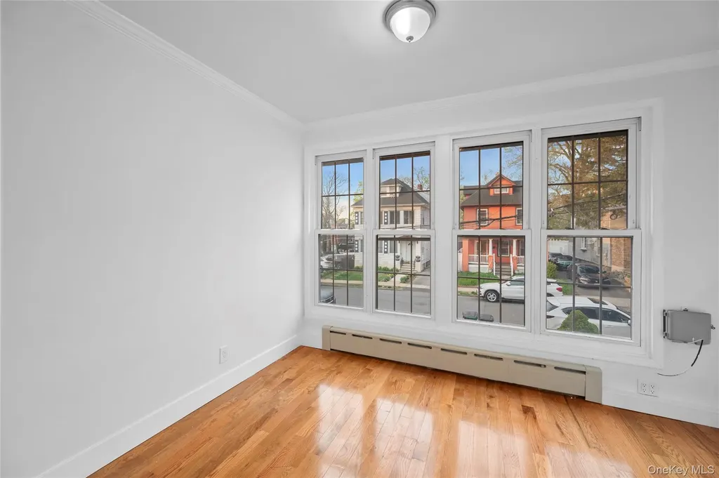 20 Overhill Place Yonkers NY 11104