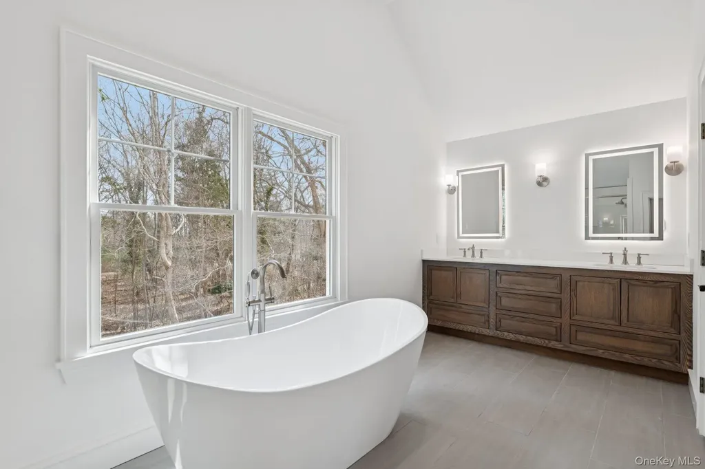 17 Cedar Lane East Patchogue NY 11772