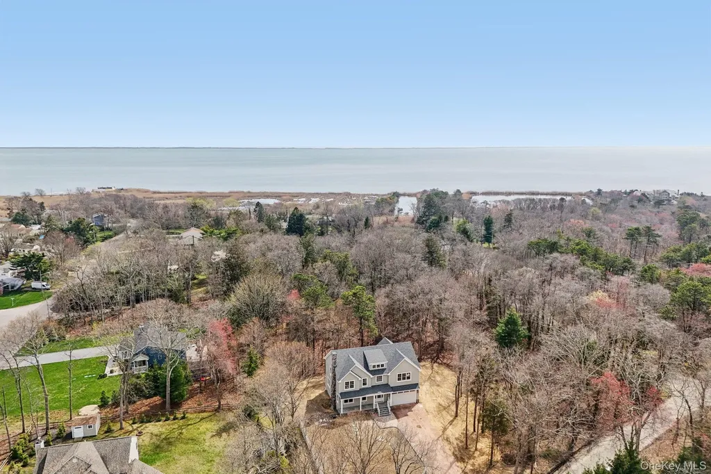 17 Cedar Lane East Patchogue NY 11772
