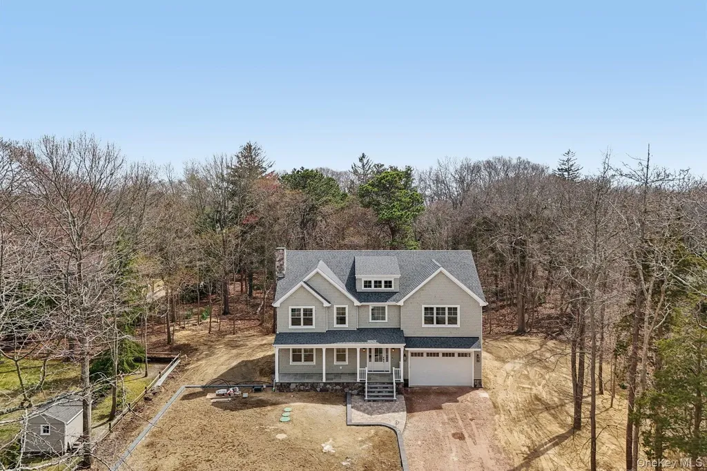 17 Cedar Lane East Patchogue NY 11772