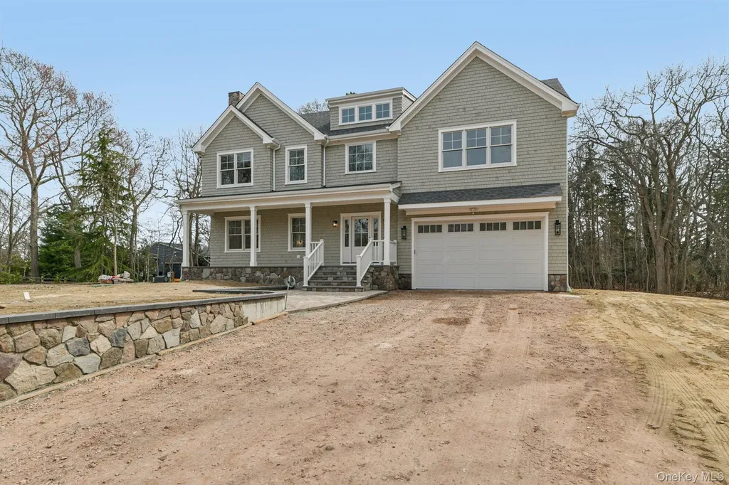 17 Cedar Lane East Patchogue NY 11772