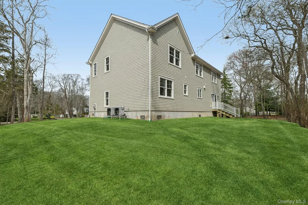 17 Cedar Lane East Patchogue NY 11772