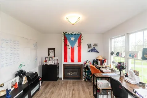 107 Dunthorne Drive Bloomingburg NY 12721