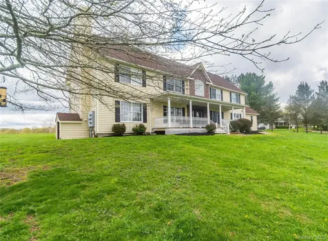 107 Dunthorne Drive Bloomingburg NY 12721