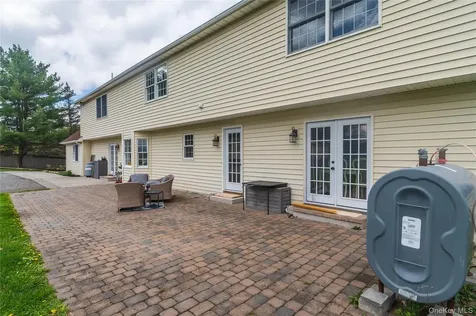 107 Dunthorne Drive Bloomingburg NY 12721
