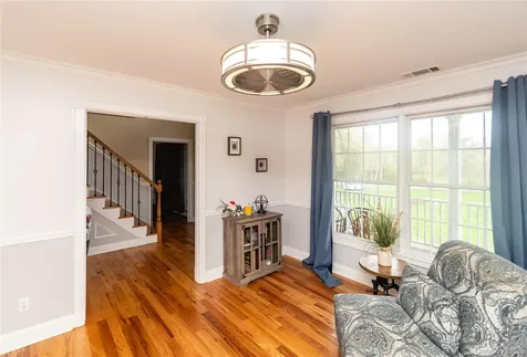 107 Dunthorne Drive Bloomingburg NY 12721