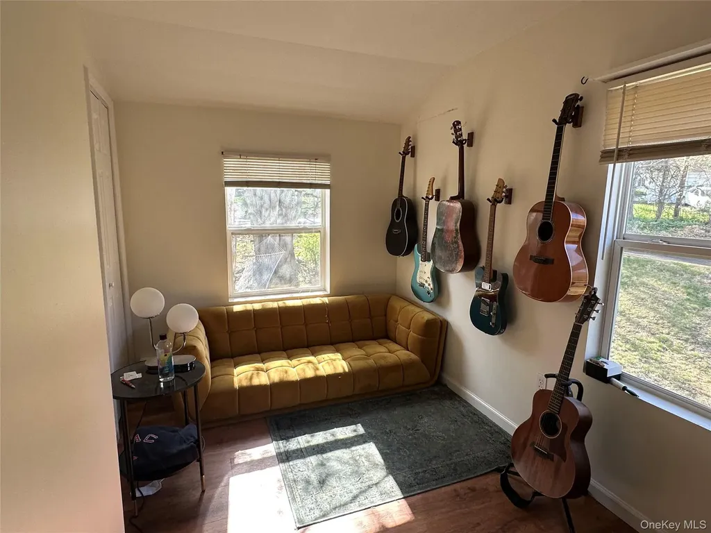 11 Upper Hillman Road Warwick NY 10990