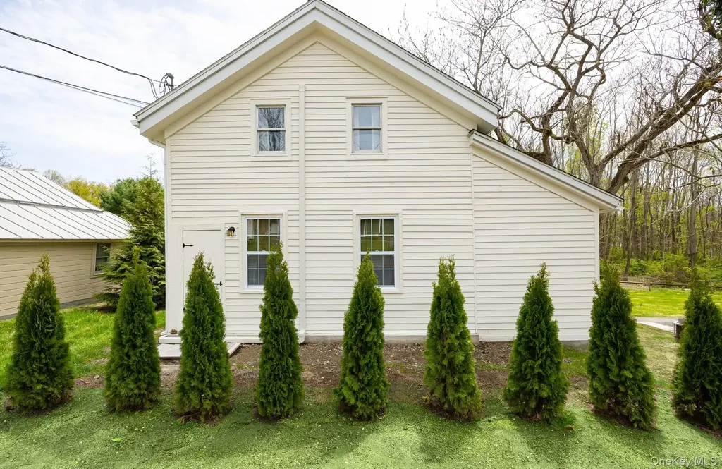 692 County Route 2 Elizaville NY 12571