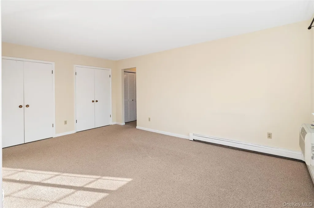 33 Foxwood Circle Mount Kisco NY 10549