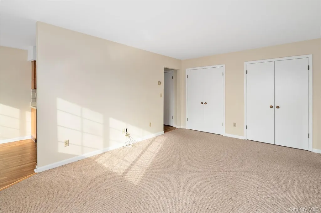 33 Foxwood Circle Mount Kisco NY 10549