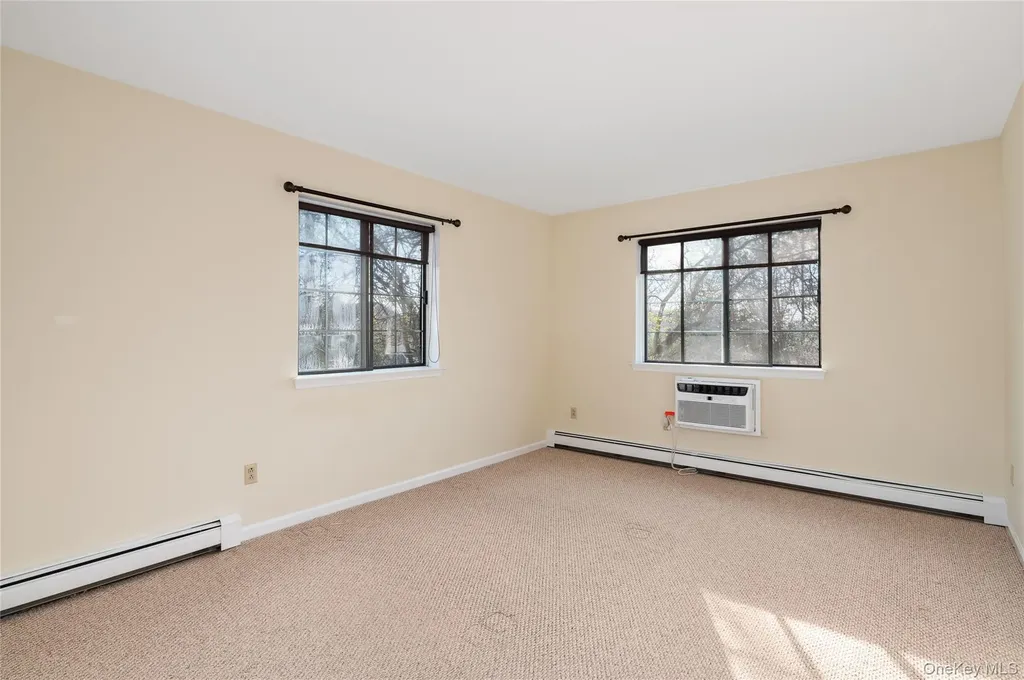 33 Foxwood Circle Mount Kisco NY 10549