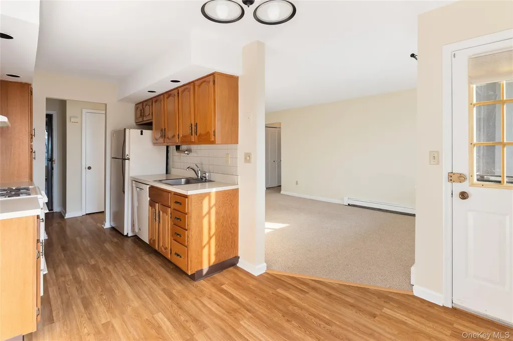 33 Foxwood Circle Mount Kisco NY 10549