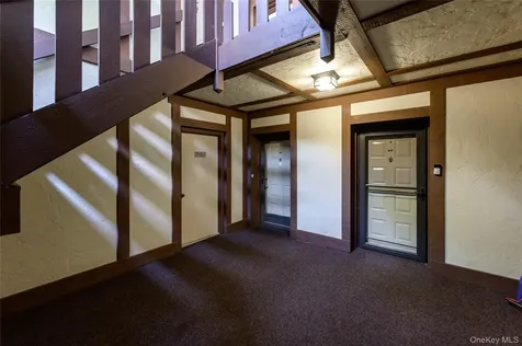 33 Foxwood Circle Mount Kisco NY 10549