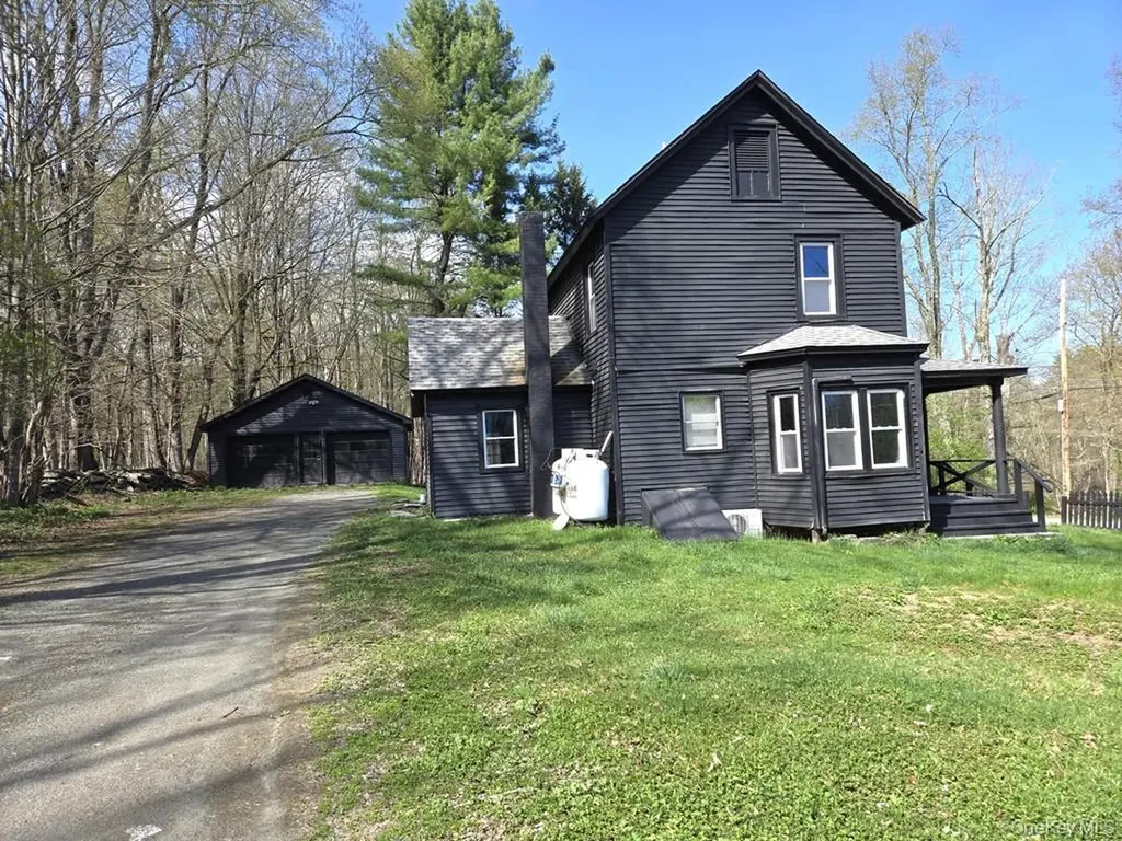 86 Plank Road Mongaup Valley NY 12762