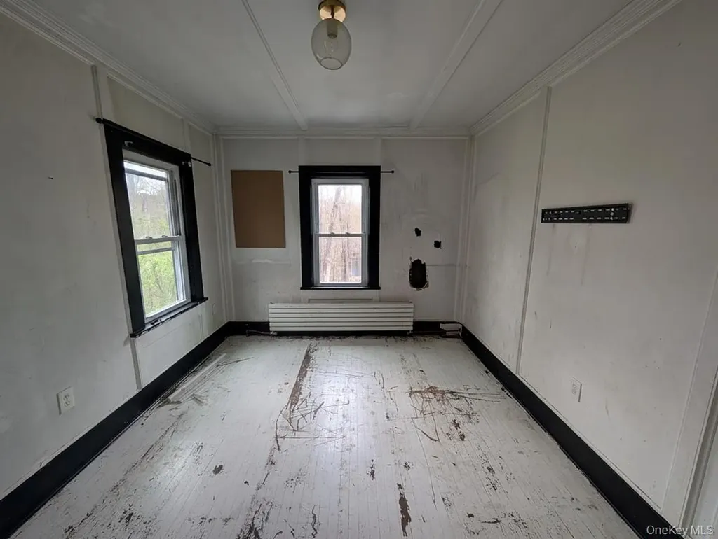 86 Plank Road Mongaup Valley NY 12762