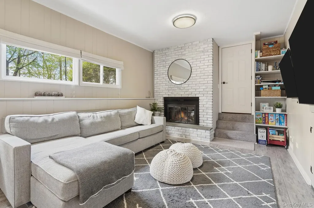 47 Valley View Terrace Mount Kisco NY 10549