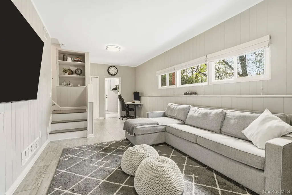 47 Valley View Terrace Mount Kisco NY 10549