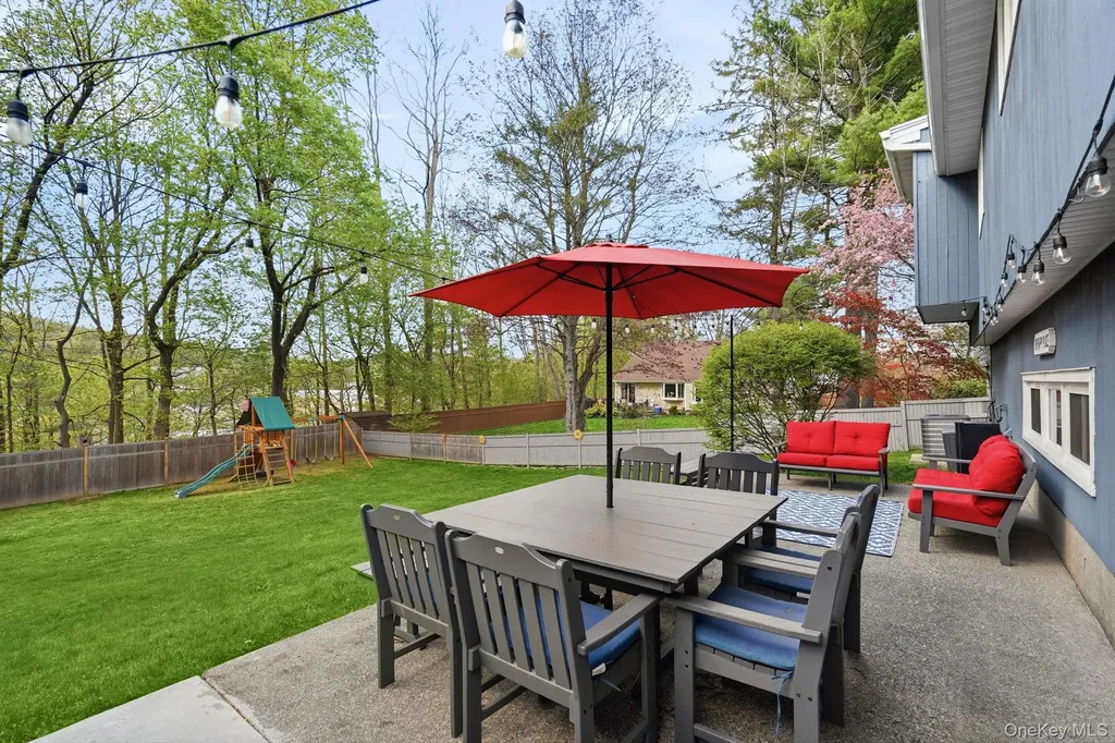 47 Valley View Terrace Mount Kisco NY 10549