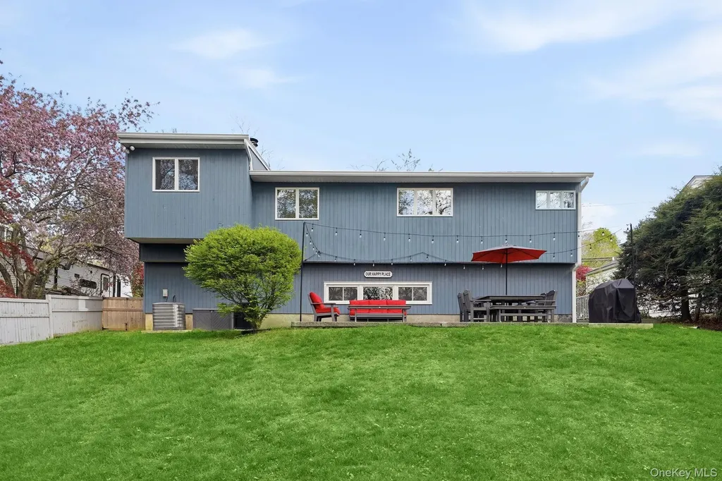 47 Valley View Terrace Mount Kisco NY 10549