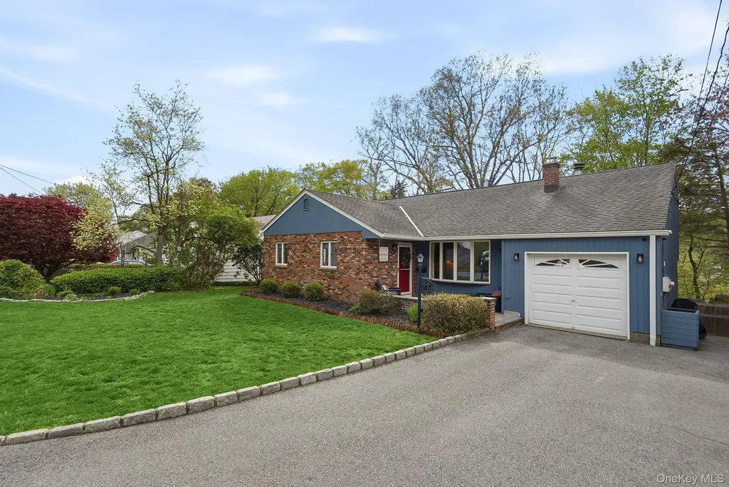 47 Valley View Terrace Mount Kisco NY 10549